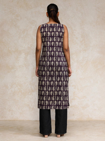 Varanga Women Paisley Printed V Neck Sleeveless Kurta Purple