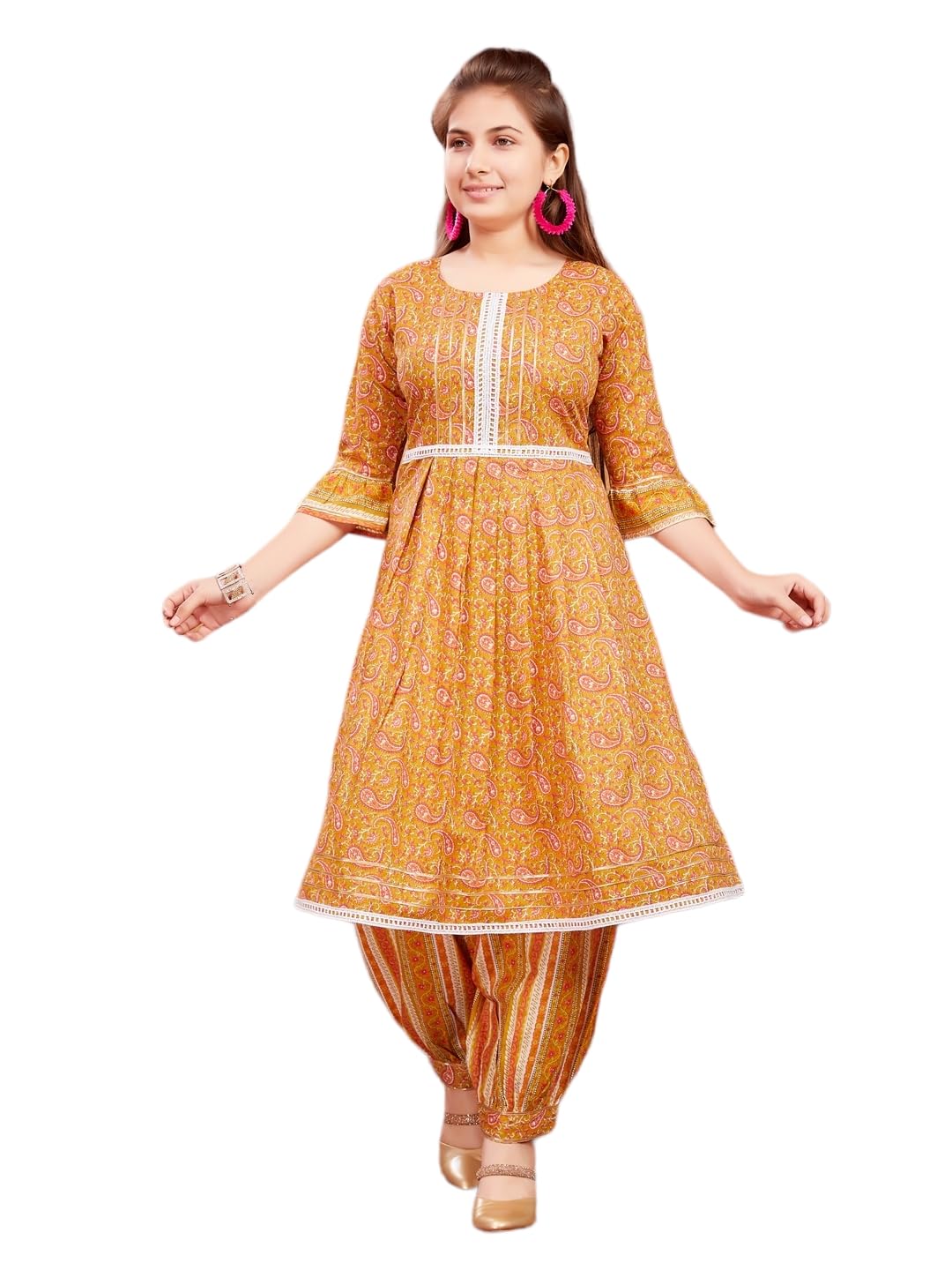 Aarika Girls Ethnic Wear Olive Green Colour Paisley Print With Lace Work Cotton Kurti Patiala Set (9-16 Years)