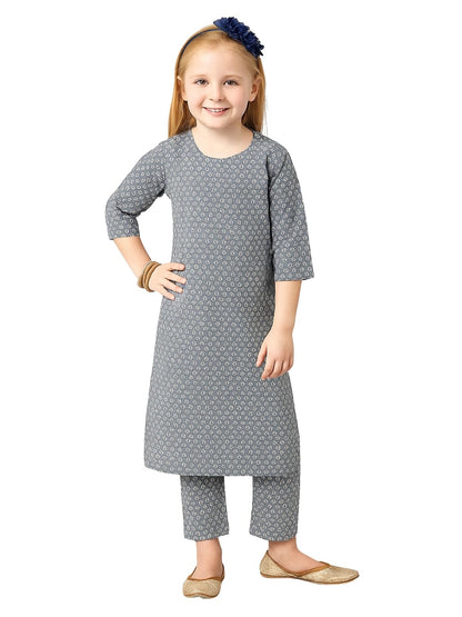 A.T.U.N. (ALL THINGS UBER NICE) Girls Floral Printed 3/4 Sleeve Kurti and Pant Set | Stylish Traditional Ethnic Wear Salwar Suit