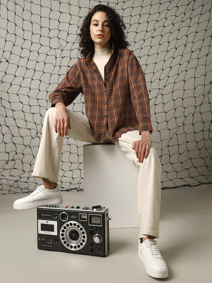 Hubberholme Women Cotton Check Oversized Fit Spread Collar Full Sleeves Shirts