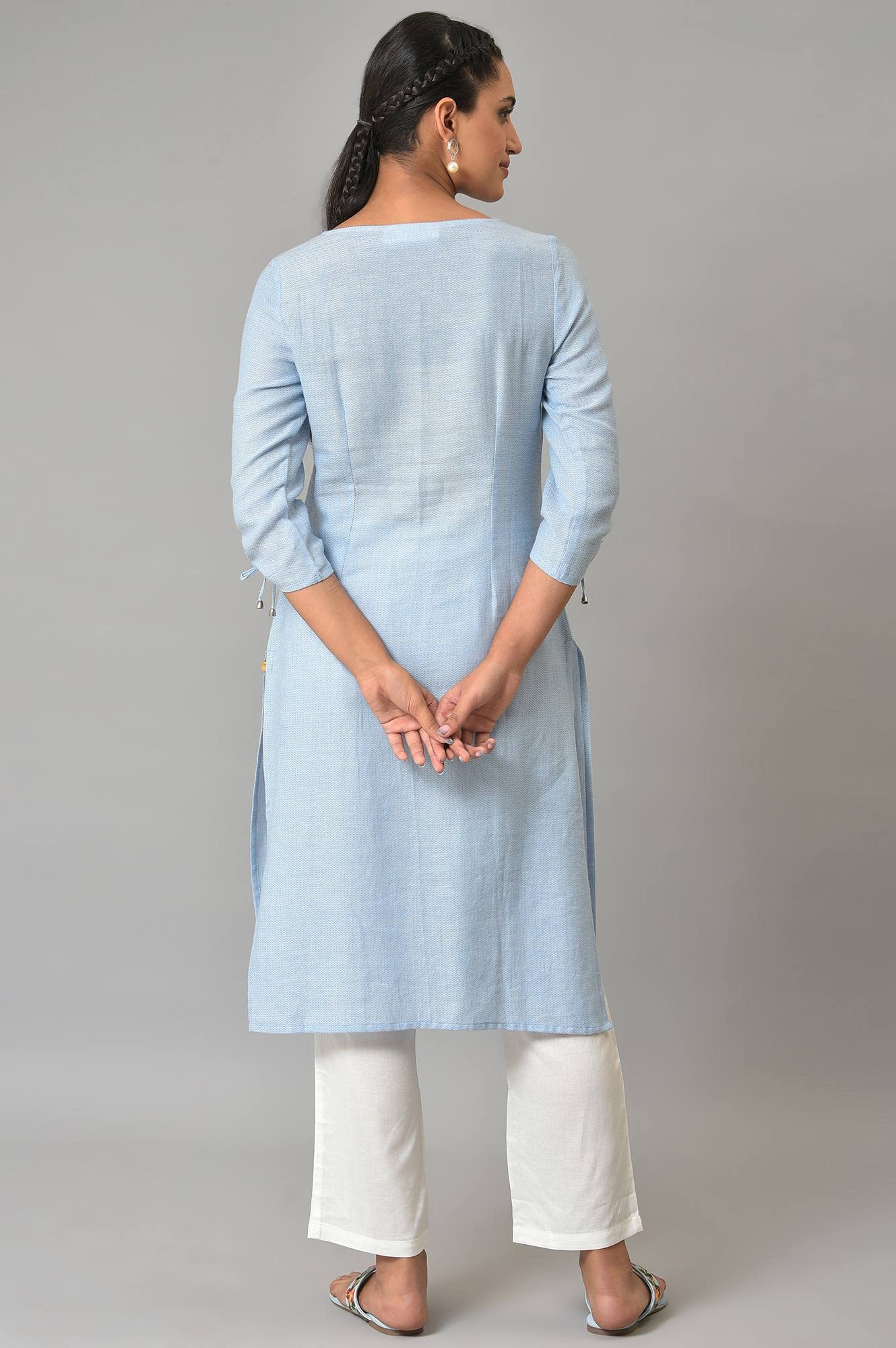 Blue Cotton Round Neck Embroidered Plus Size Kurta