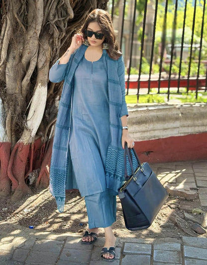 GoSriKi Women's Rayon Blend Kurta Set with Pant & Dupatta, 4X-Large, Light Blue, Model: Raja Saab Beige-GS