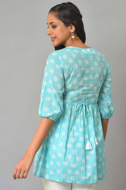 Aurelia Women's Cotton Loose Blue Floral Printed Short Kurti