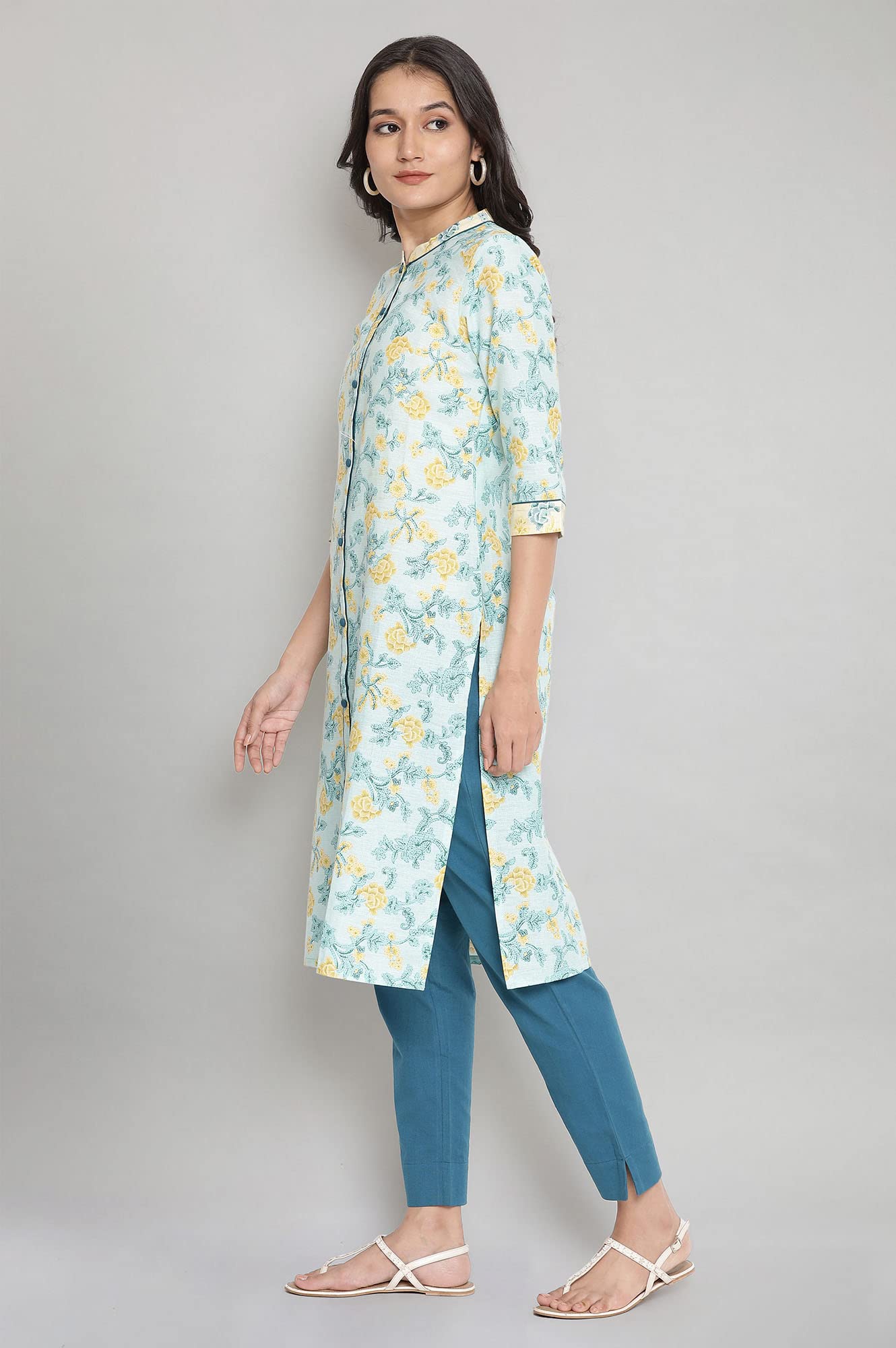 Aurelia Women's Viscose Floral Print Kurta