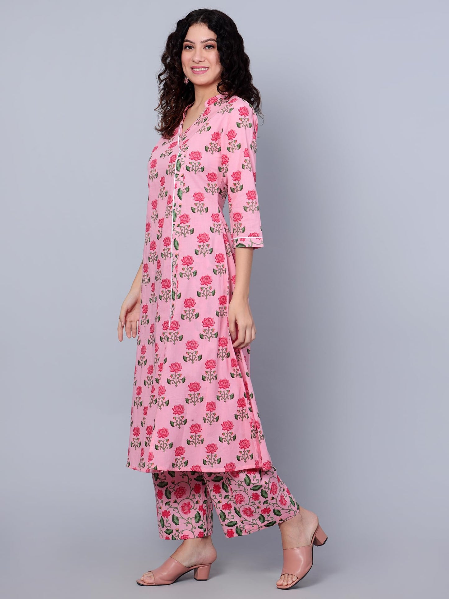 idaLia Baby Pink Printed Kurta Set
