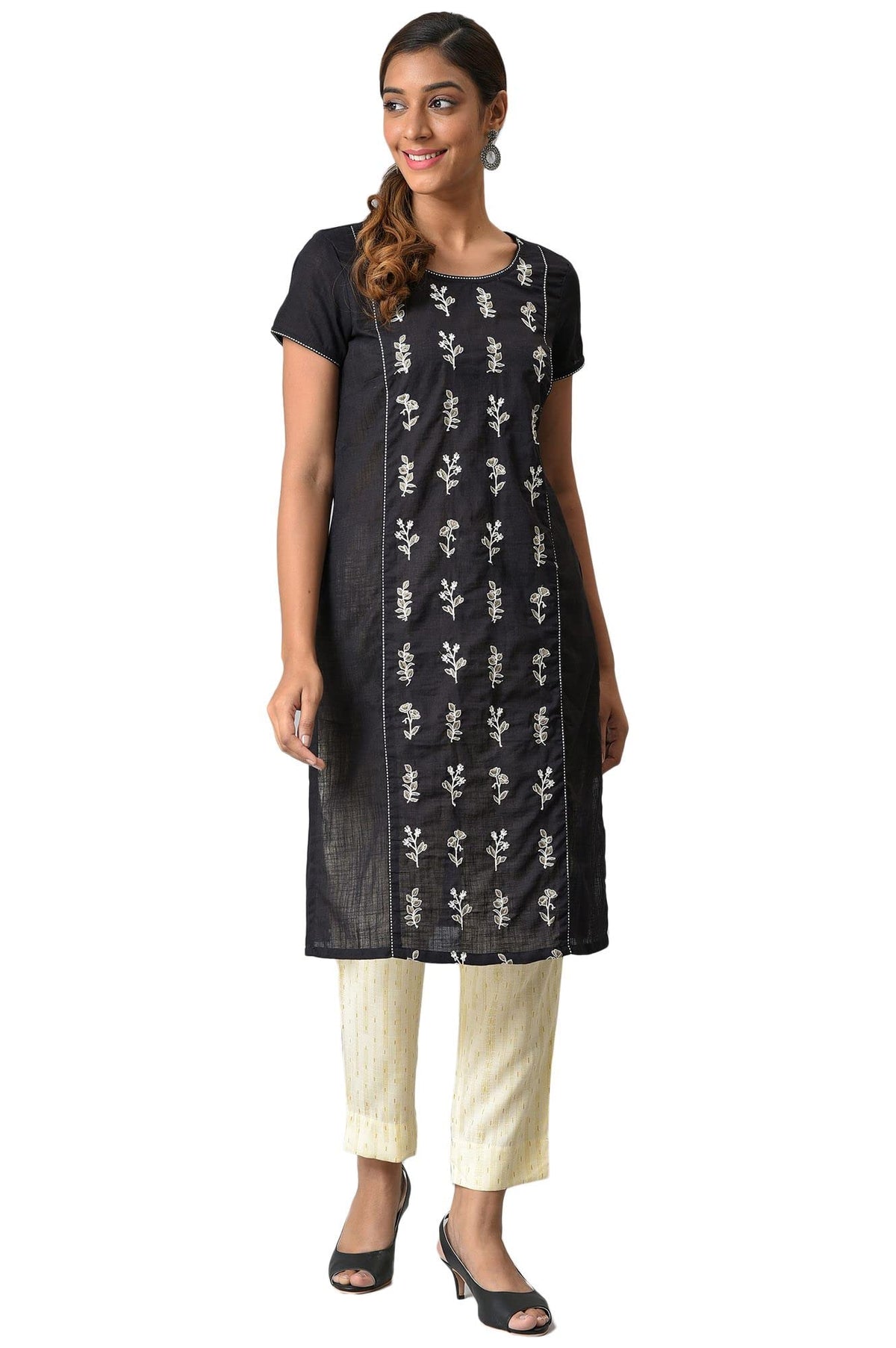 Aurelia WomenS Cotton Regular Kurta (22Aua13344Ss-604577_Black