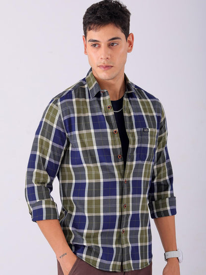 The Indian Garage Co Men Navy & Red Checkered Slim Fit Cotton Casual Shirt