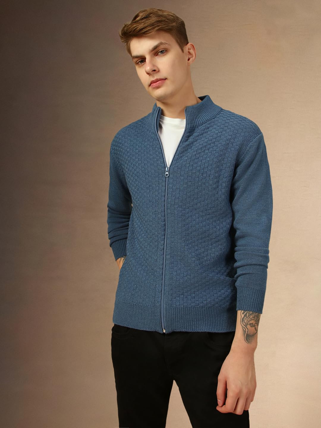 Dennis Lingo Men Blue Solid Slim Fit Full Sleeve Mock Collar Pullover Sweater