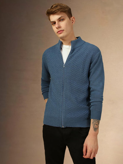 Dennis Lingo Men Blue Solid Slim Fit Full Sleeve Mock Collar Pullover Sweater