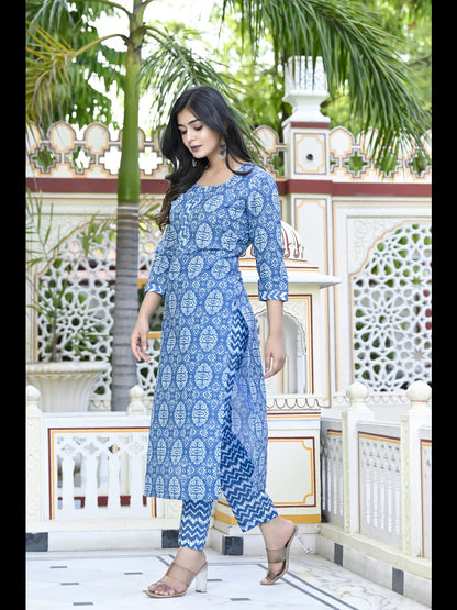 ANNI DESIGNER Women's Cotton Blend Printed Straight Kurta with Pant (Pana