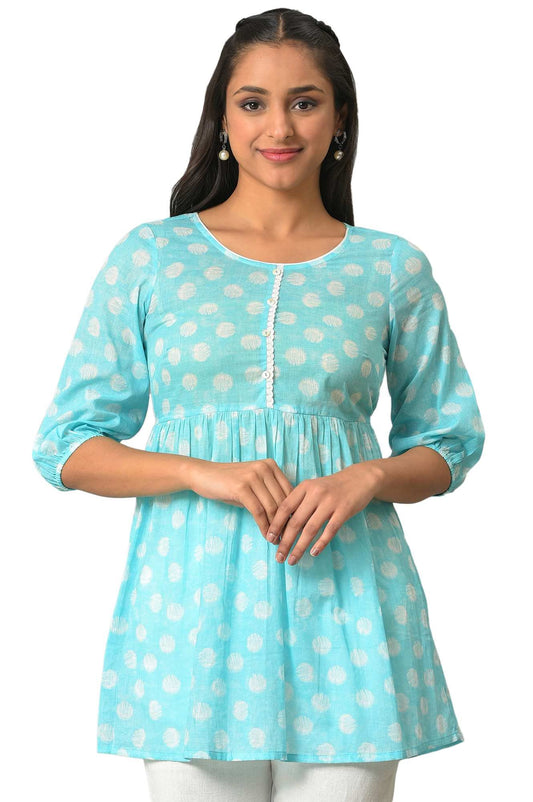 Aurelia Women's Cotton Loose Blue Floral Printed Short Kurti
