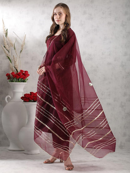 Gosriki WomenS Rayon Blend Anarkali Solid Kurta With Pant & Dupatta (Jaynti Wine-Vks04-Gs_Xl_Wine_X-Large)