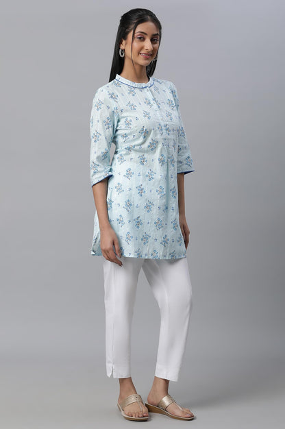 Blue Floral Printed Textured Kurti