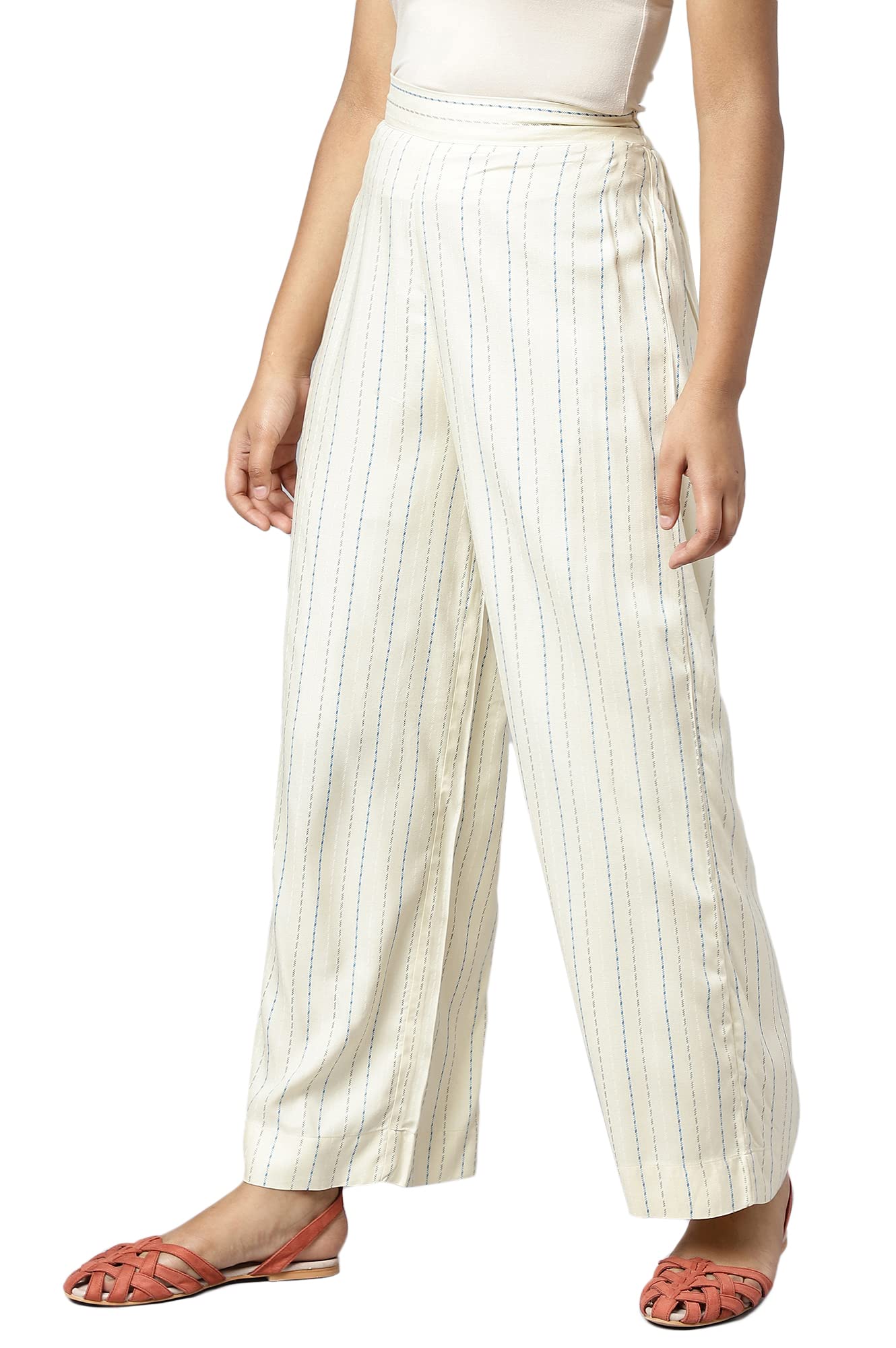 Aurelia White Geometric Printed Palazzos Ethnic Bottomwear