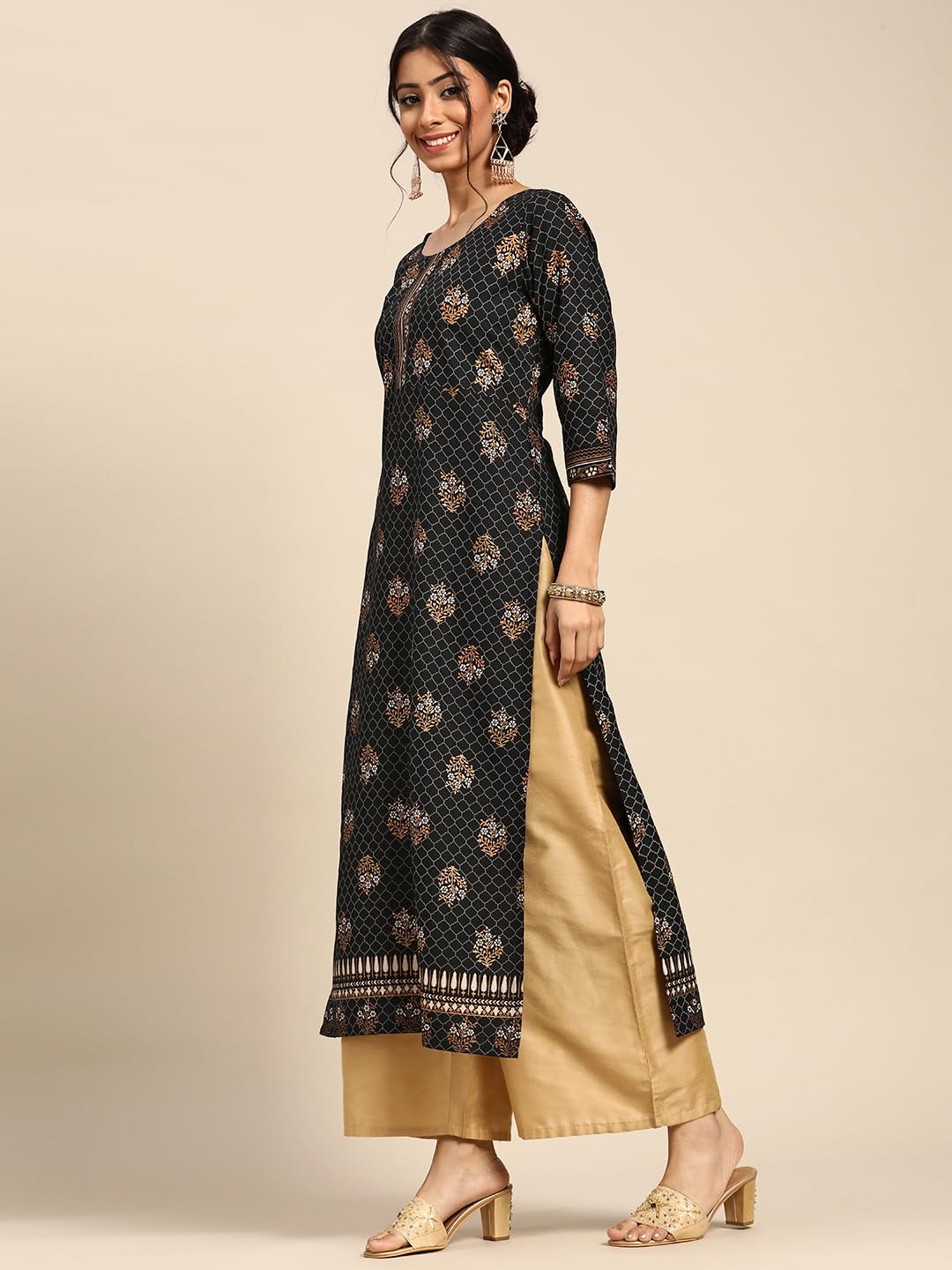 Gerua Women's Rayon Floral Straight Kurta