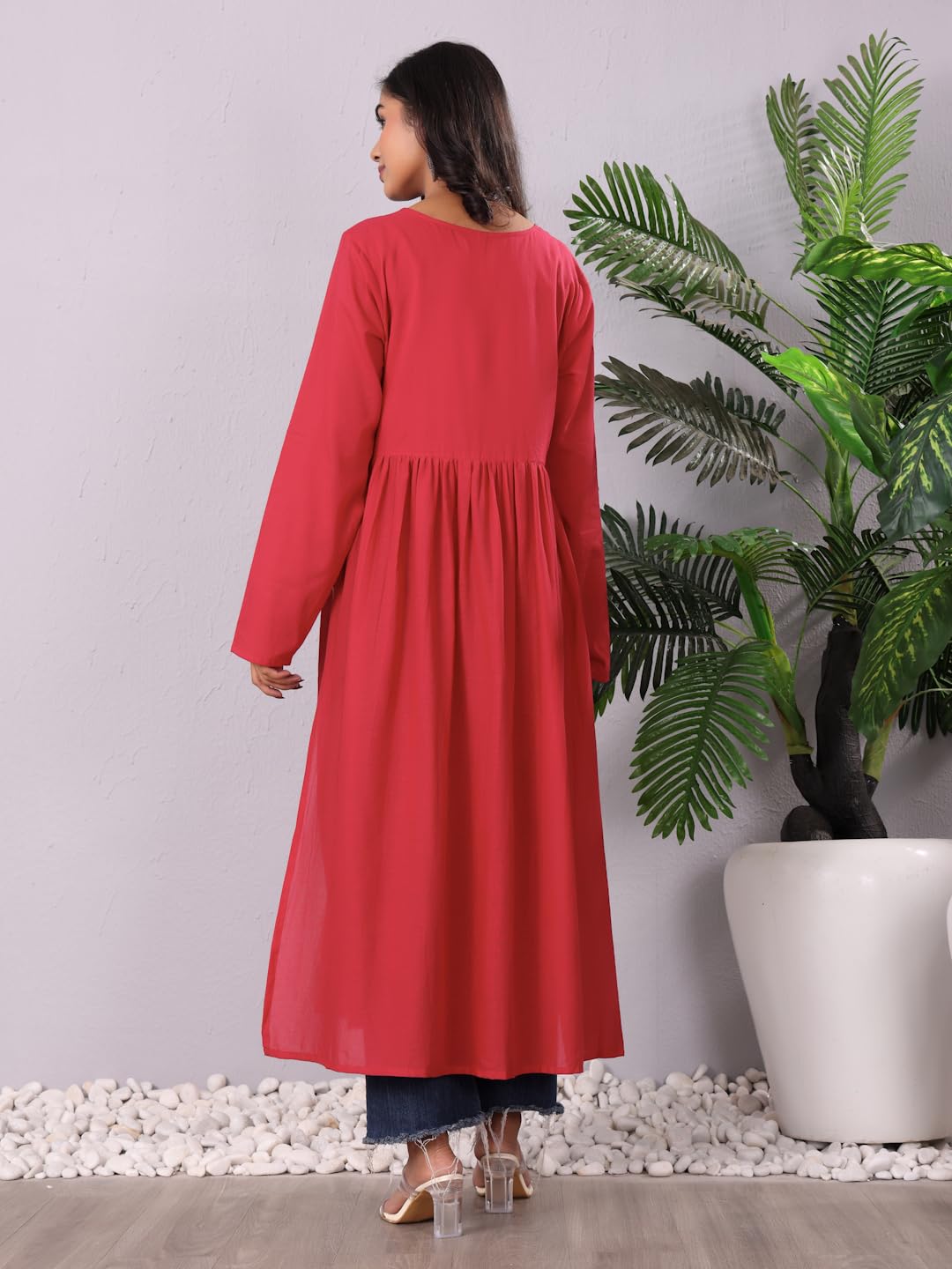 Varanga Women Thread Embroidered High Slit Kurta  Modern And Stylish Design With Intricate Detailing, Perfect For Effortless Eve