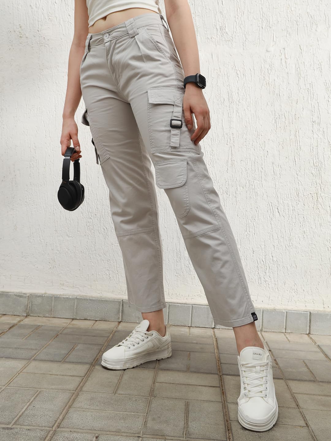 Hubberholme Women Grey Smart Casual Summer Cotton Regular Fit Solid Trousers