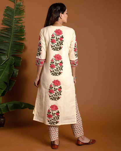 Gosriki WomenS Rayon Blend Straight Printed Kurta With Pant & Dupatta (Actual-Cream-Gs_M_Cream_Medium)