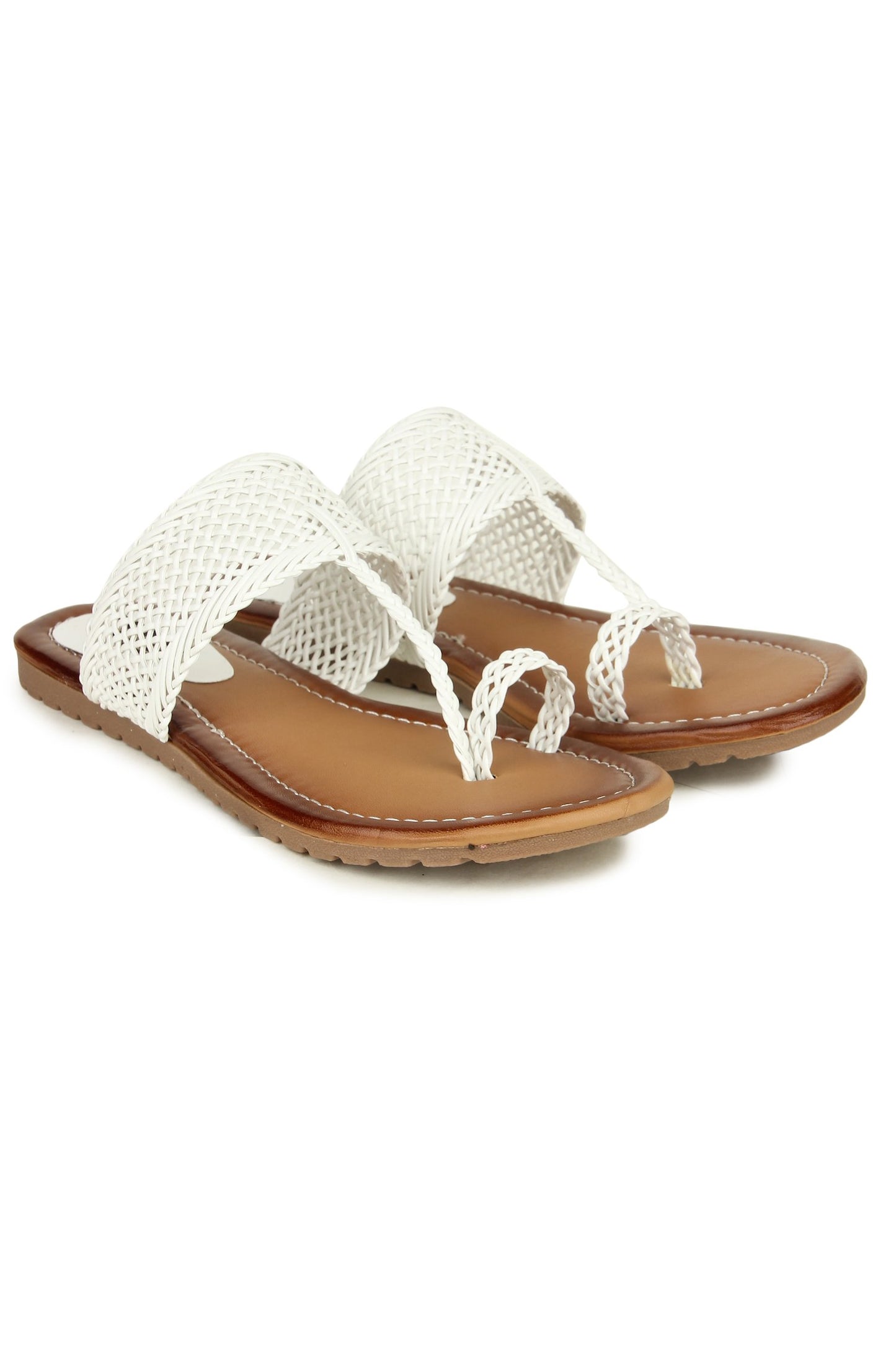 Shoetopia WomenS Wedge Heel Kolhapuris, White