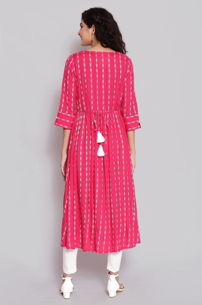 Aurelia Women's Rayon Printed Regular Kurta