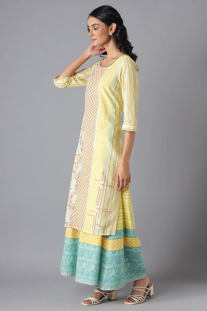 Aurelia Women's Cotton Straight Fit Straight Popcorn Geometric Round Neck Kurta