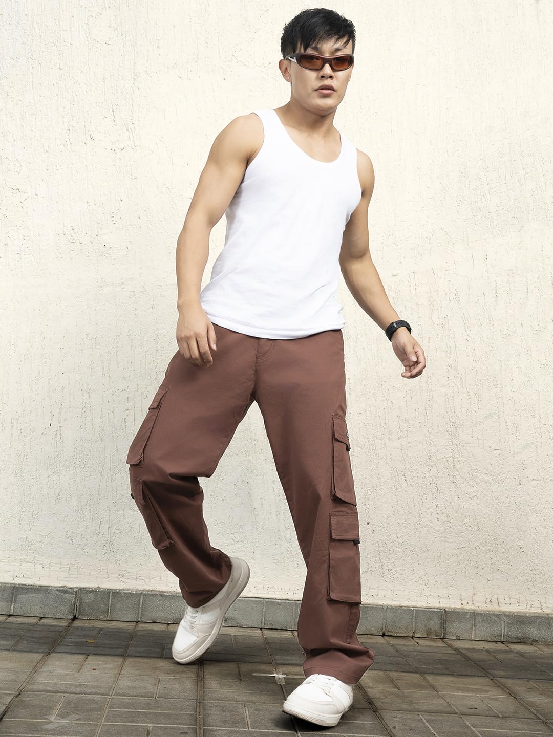 Hubberholme Men Cotton Loose Fit Mid-Rise Trousers |8| Brown