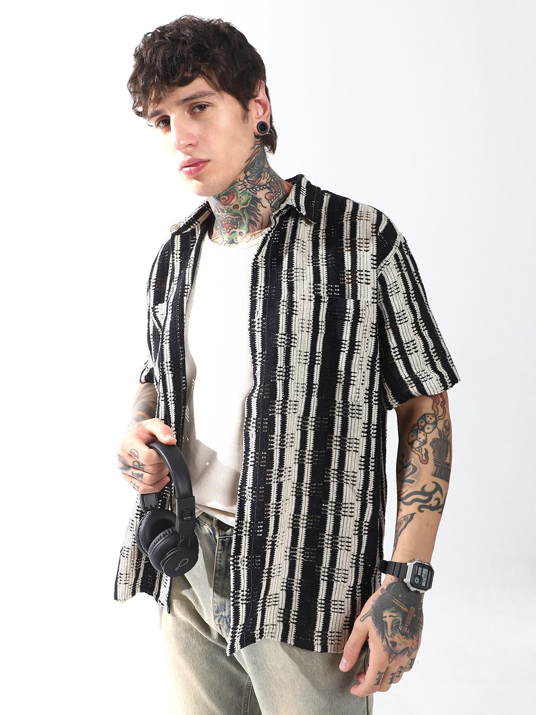 Hubberholme Men Striped Oversized Spread Collar Half Sleeve Casual Shirt Multicolour
