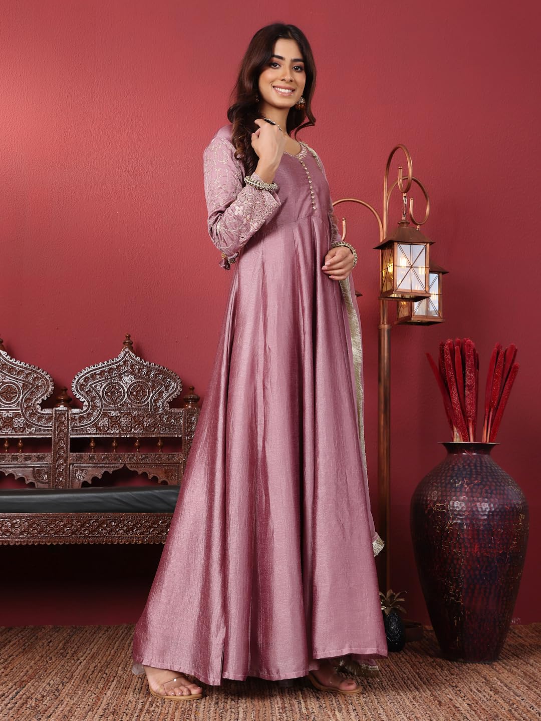 Varanga Women Mauve V Neck Embroidered Kurta With Tonal Sequence Net Dupatta