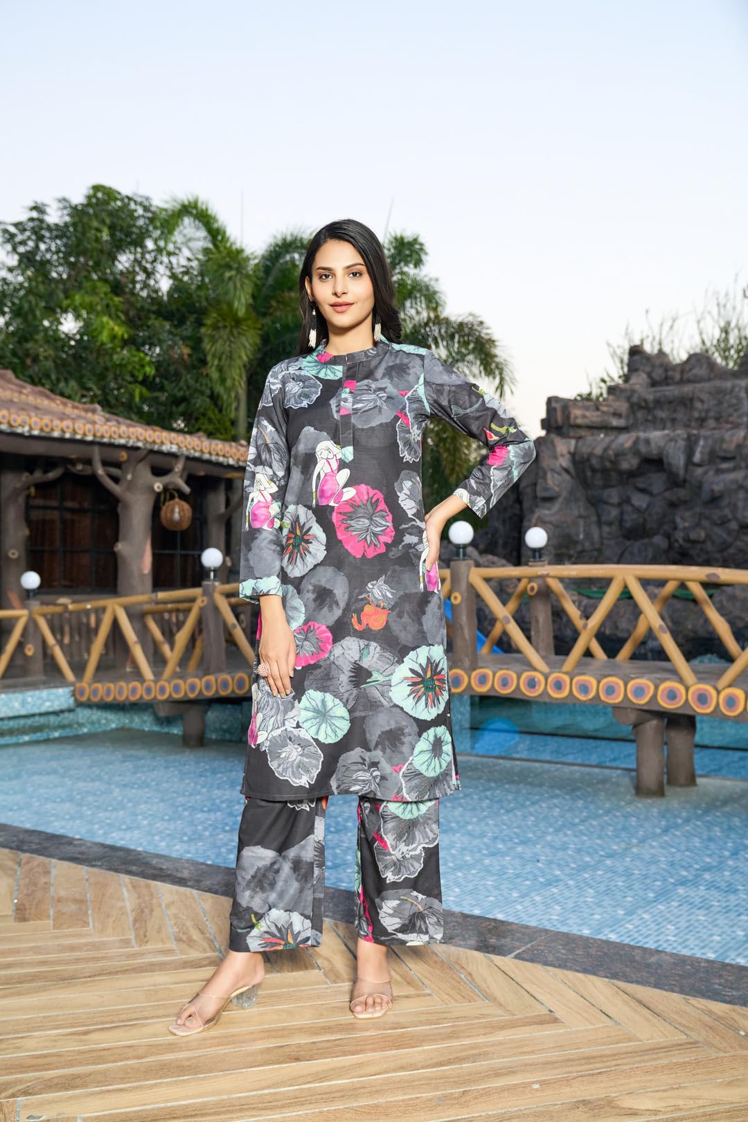 ANNI DESIGNER Women's Rayon Blend Short Length Printed Co-Ord Set