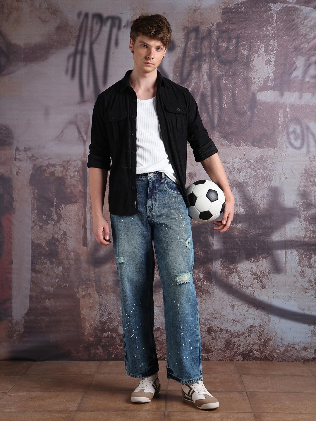 Hubberholme Men Cotton Washed Baggy Mid-Rise Jeans 18