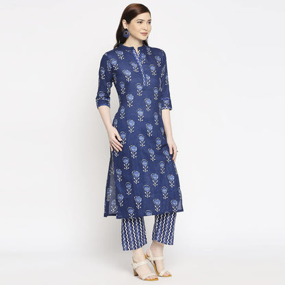 ANNI DESIGNER Women's Cotton Straight Kurta with Pant (Blue Flower_GSK)