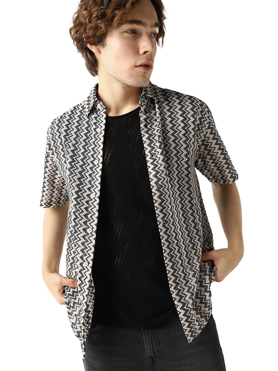 Bewakoof Mens Textured Oversized Fit Half Sleeve Collar Lace Shirt_646372_Black_XL