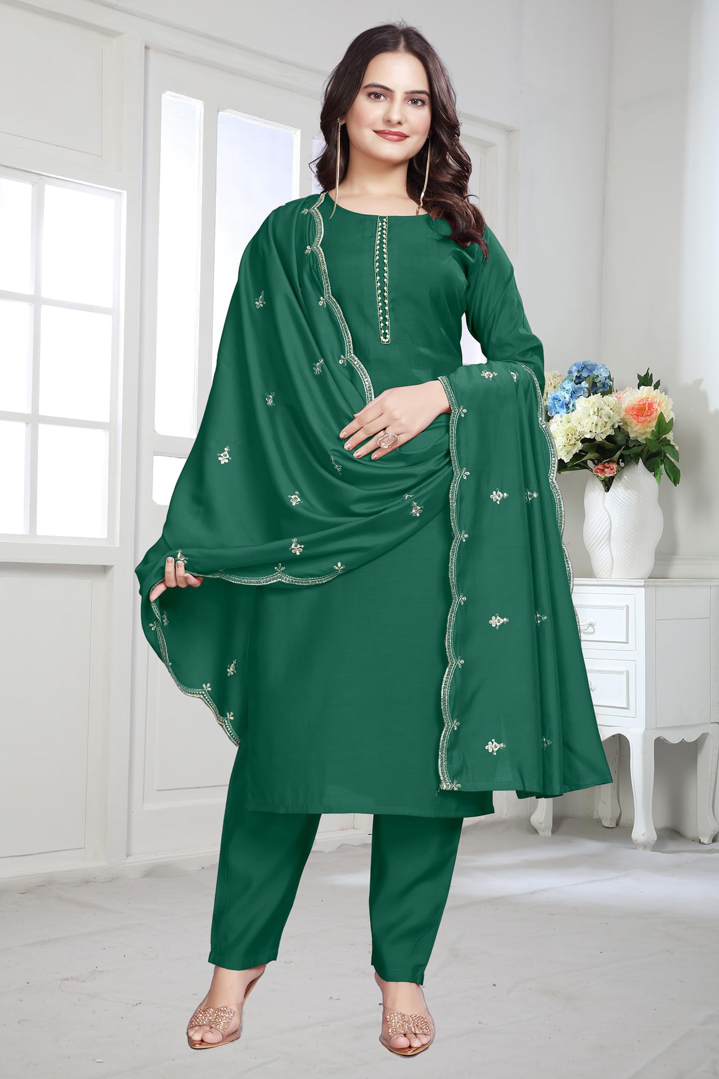 Satpurush WomenS Green Cotton Silk Round Neck 3/4Th Sleeve Floral Embroidery Straight Kurta Salwar Suit Set With Pant(Bvm-152-A