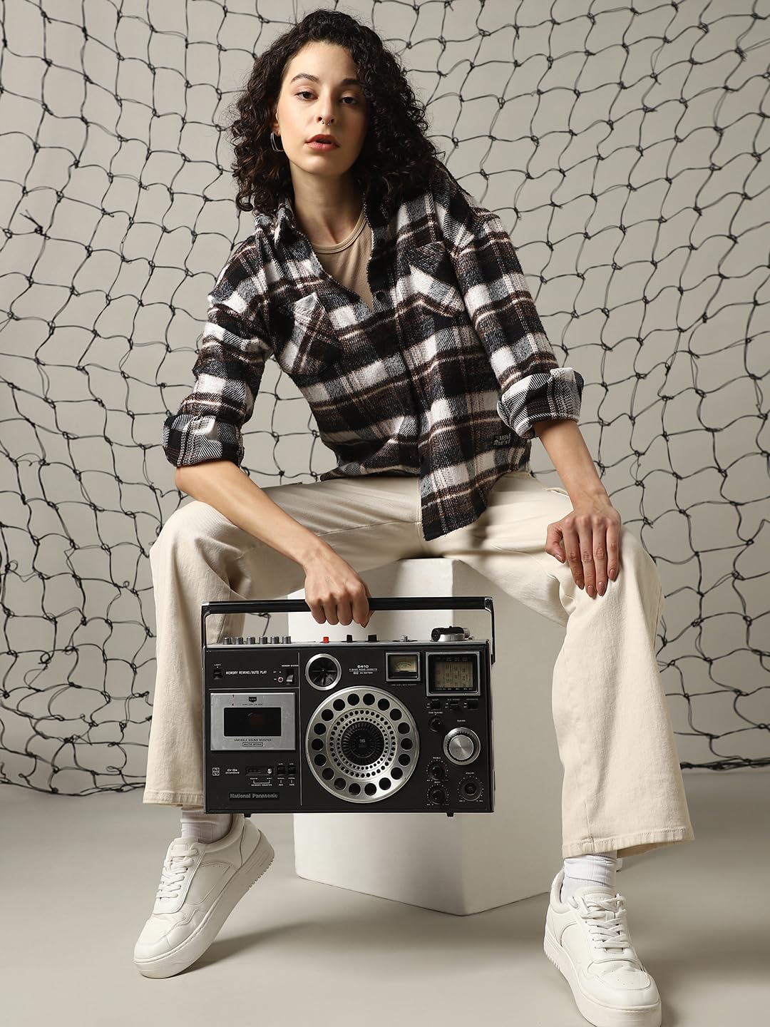 Hubberholme Women Cotton Check Oversized Fit Spread Collar Full Sleeves Shirts