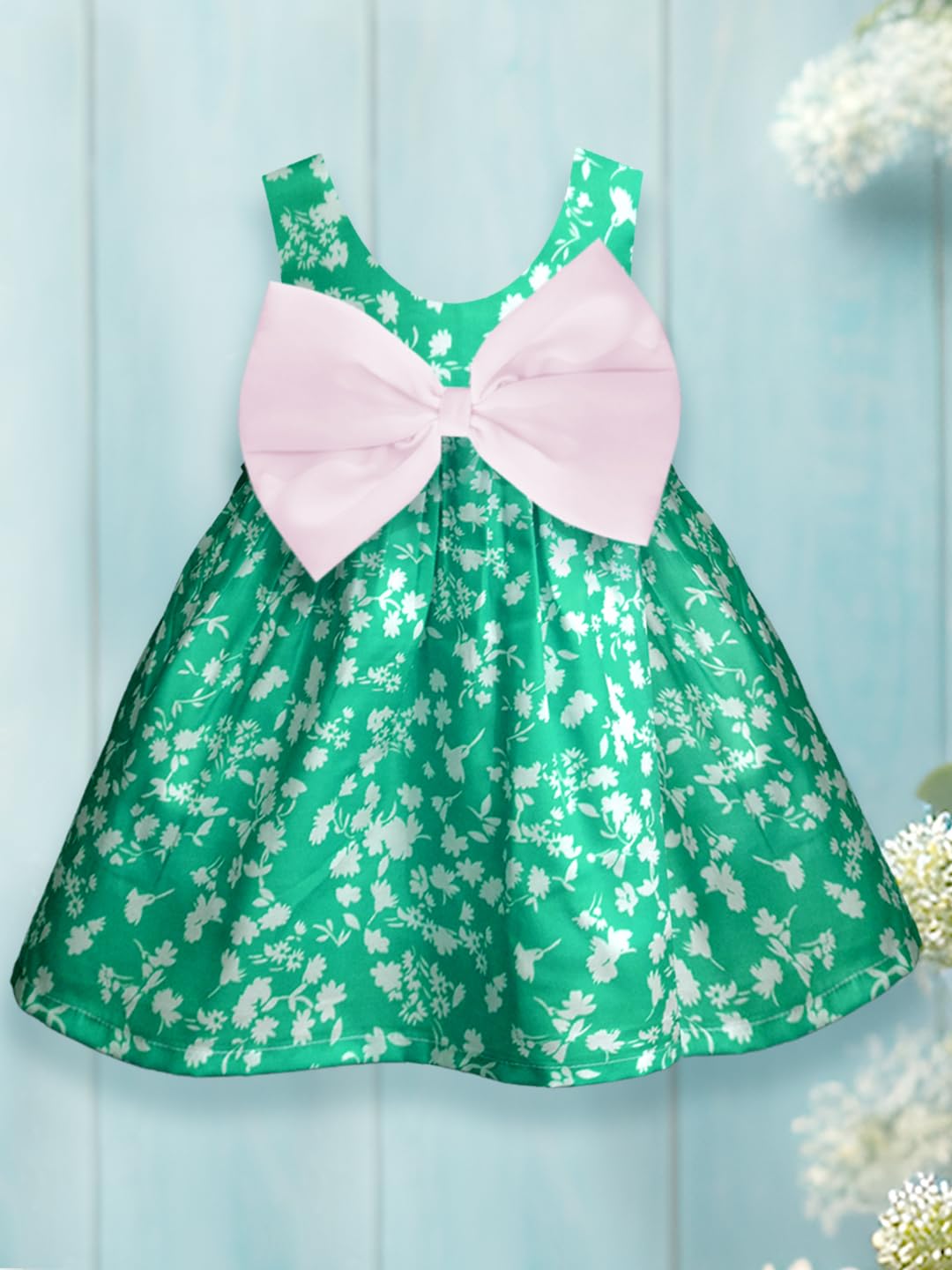 A.T.U.N. (ALL THINGS UBER NICE) Mini Green Floral Pam Bow Dress for Girls