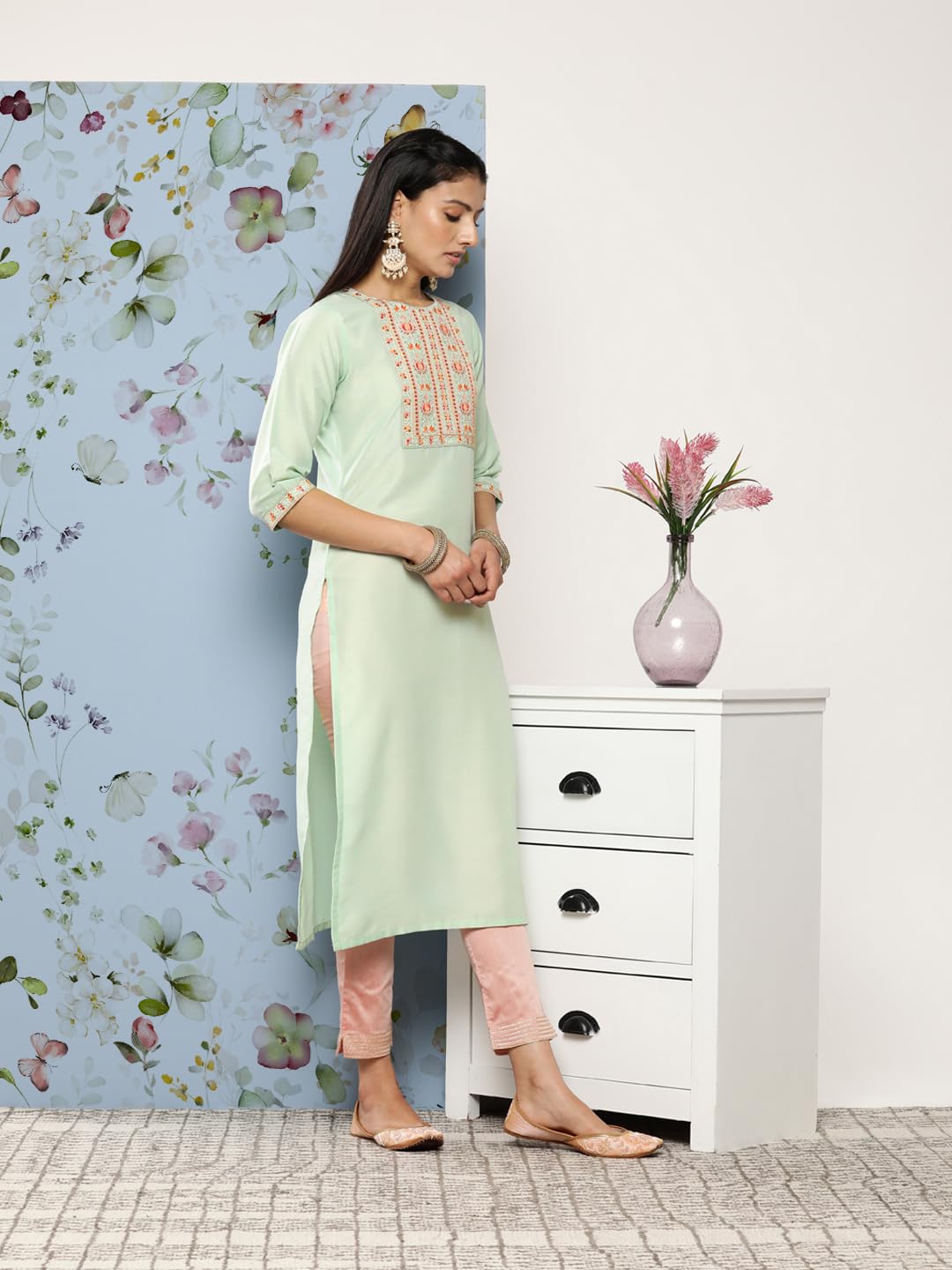 Libas WomenS Silk Printed Straight Kurta (26392_Green