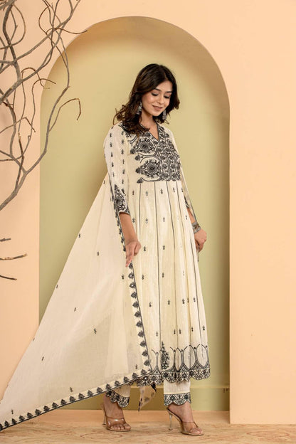 Varanga WomenS Cotton Straight Salwar Suit Set  Comfortable, Elegant, And Stylish Traditional Wear For Every Occasion