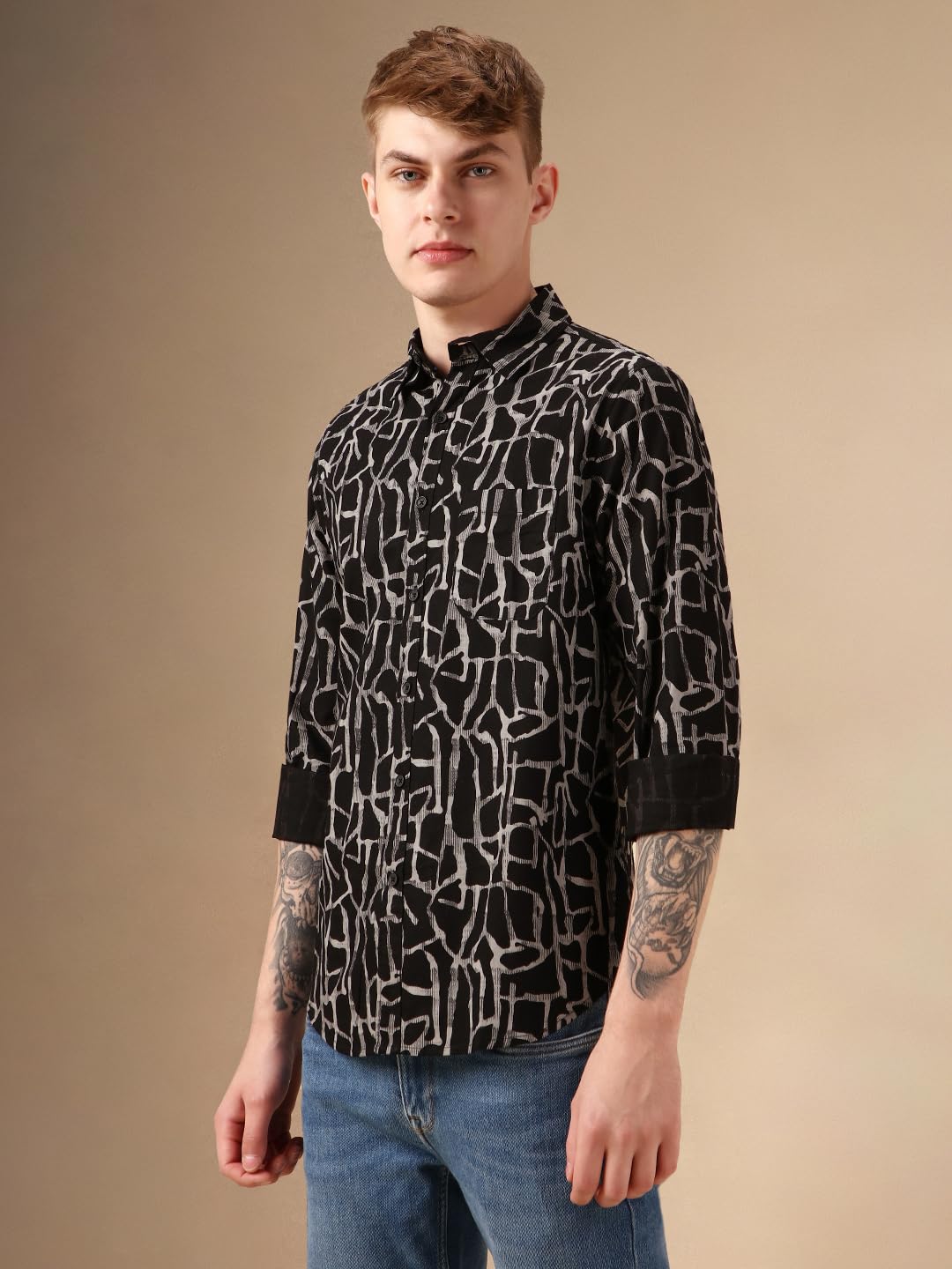 Dennis Lingo Men Black 100% Cotton Full Sleeve Spread Collar Printed Shirts