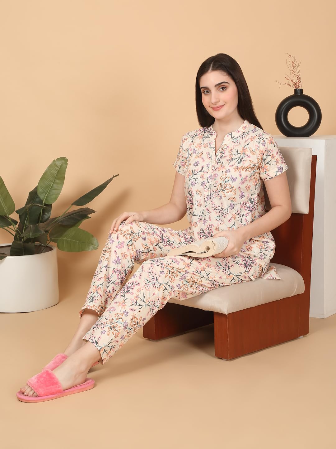 Sweet Dreams Women Printed Pyjama Set Cream