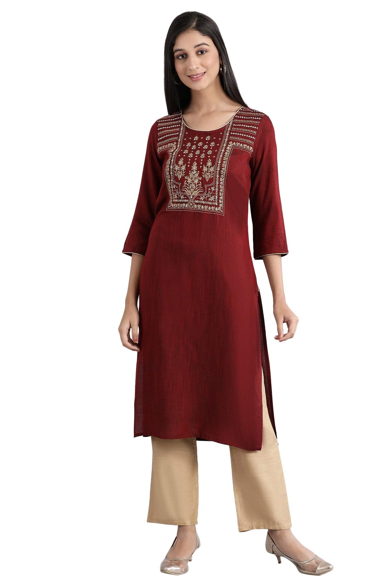 Dark Red Zari Embroidered kurta in Round Neck