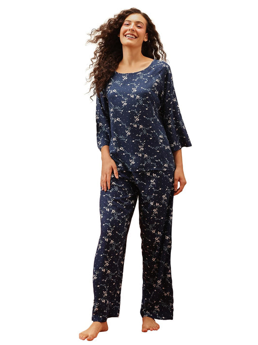 Clovia Womens Rayon Printed Top & Pyjama Set (LS0534P08_Blue_XXL)