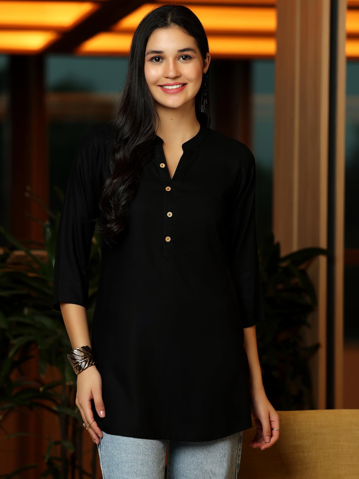 Libas WomenS Viscose Rayon Straight Kurtis (29288I_Black