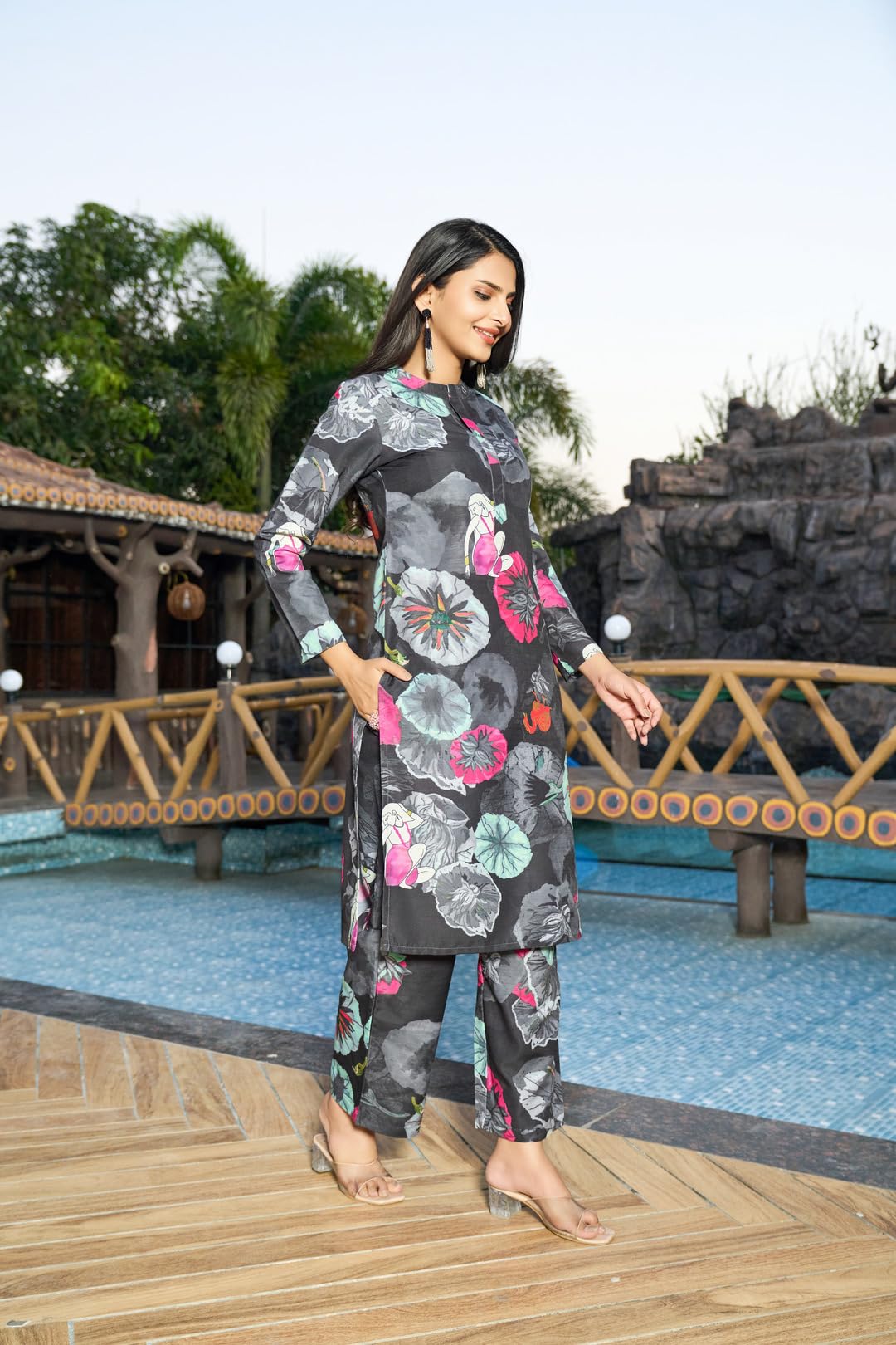 ANNI DESIGNER Women's Rayon Blend Short Length Printed Co-Ord Set