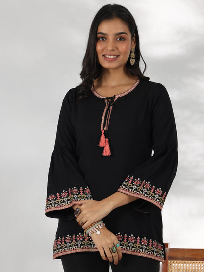 Libas WomenS Silk Blend Straight Kurti (29180O_Black