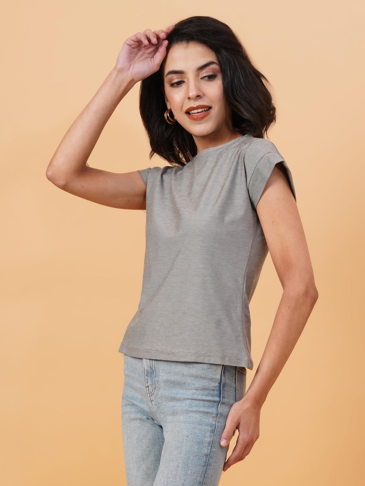 Kotty WomenS Solid Round Neck Cotton Blend T-Shirt