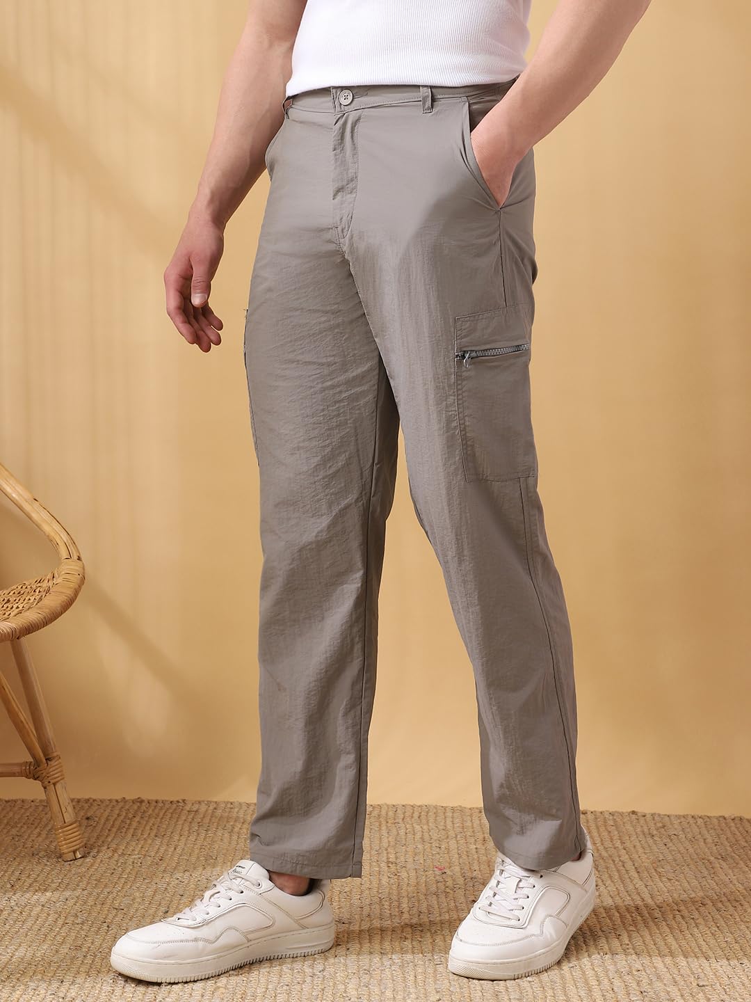Dennis Lingo Men Solid Nylon Mid Rise Straight fit Cargo Trouser