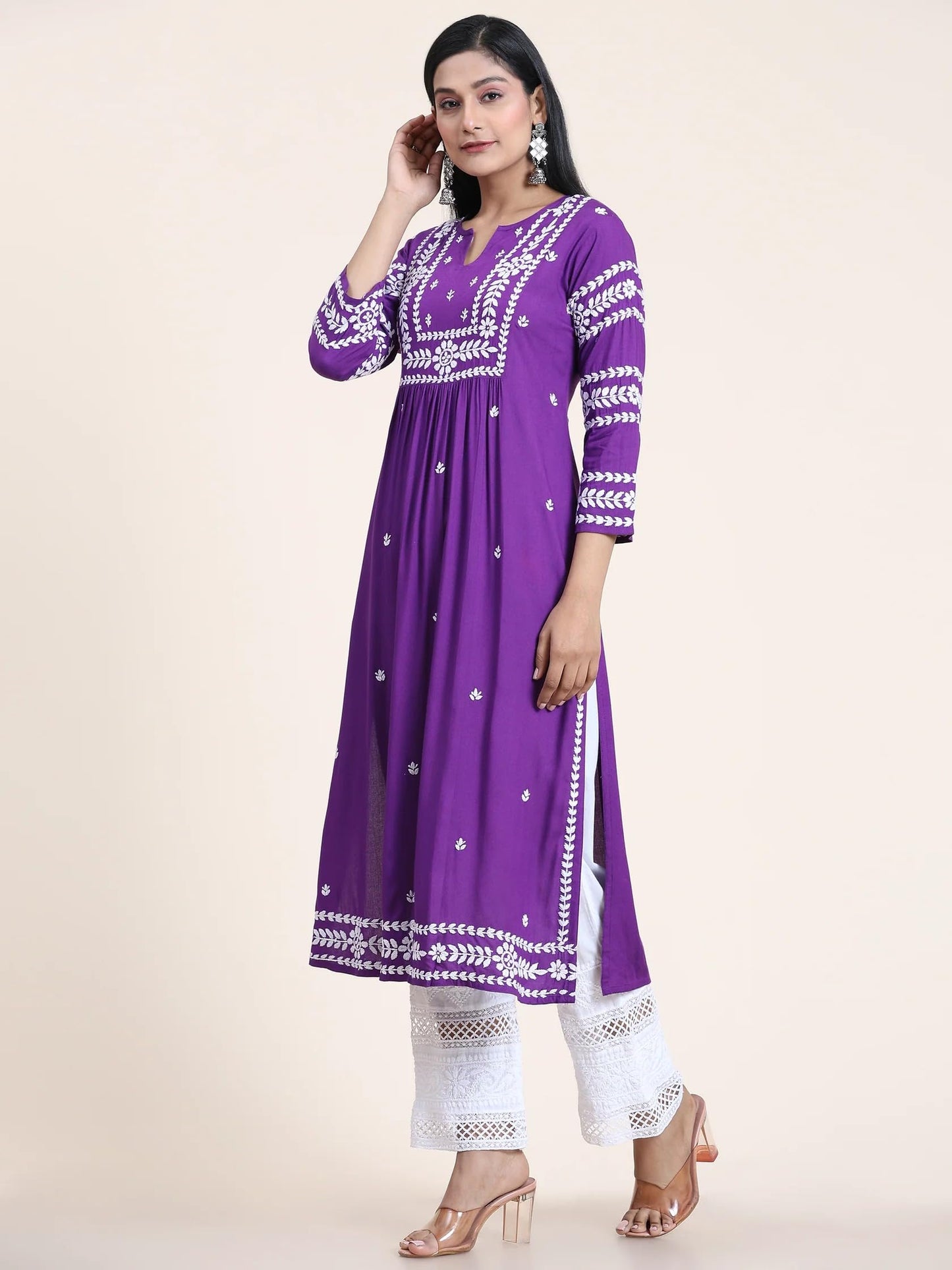 ANNI DESIGNER Women's Rayon Blend Chikankari Embroidered Straight Kurta (ELEVAN-BEGANI)