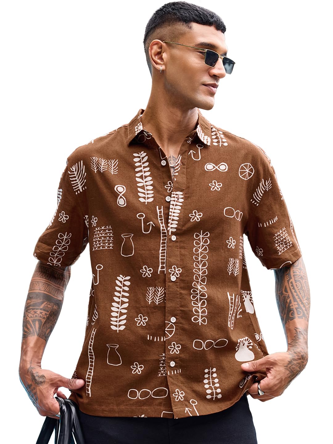 Bewakoof Mens All Over Printed Oversized Fit Half Sleeve Collar Pure Cotton Shirt_685464_Red_M