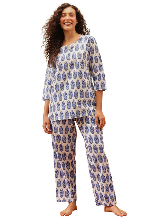 Clovia Womens Cotton Printed Top & Pyjama Set (LS0514D08_Blue_L)