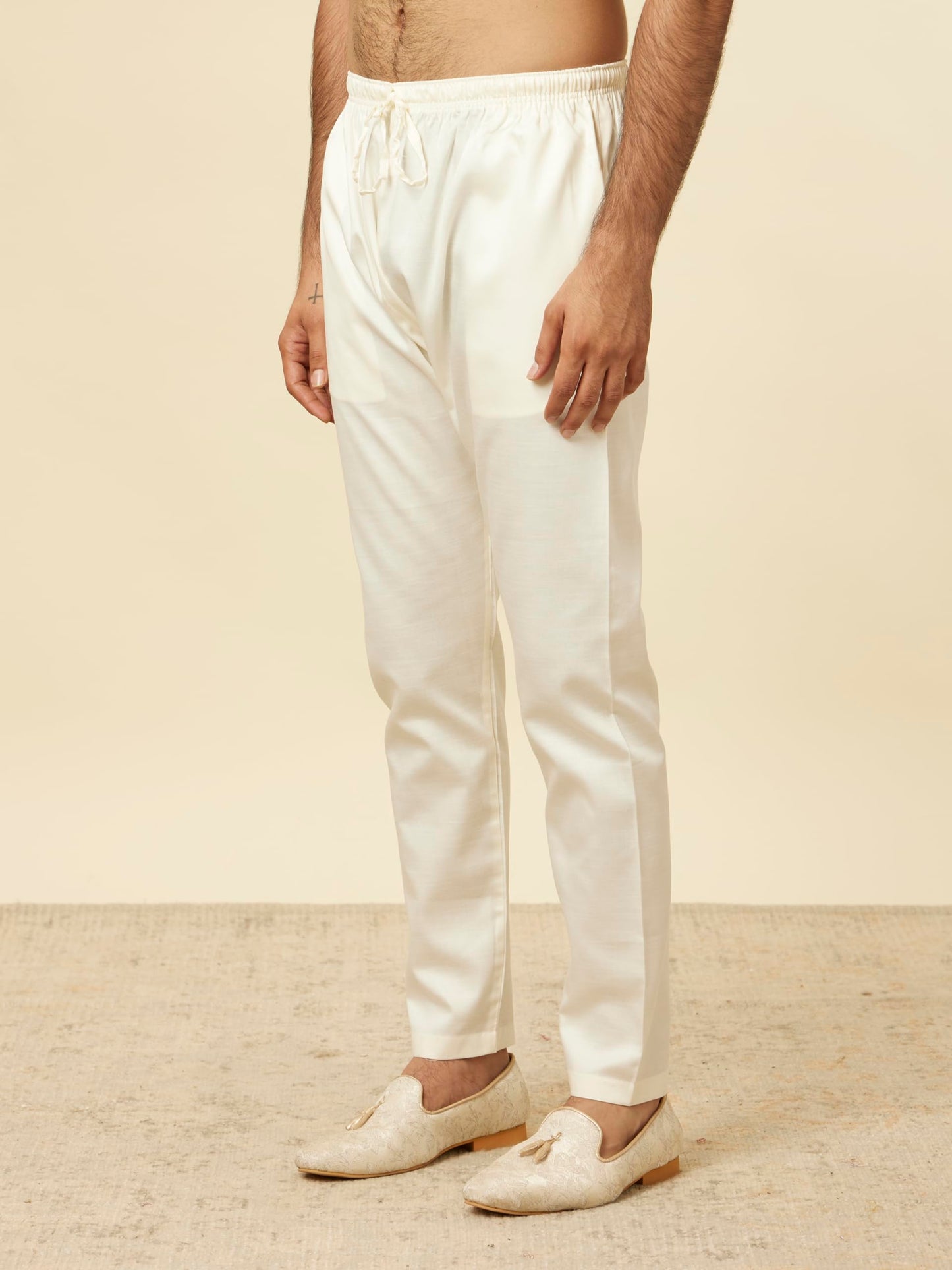 Manyavar Cream Cotton Plain Pyjama
